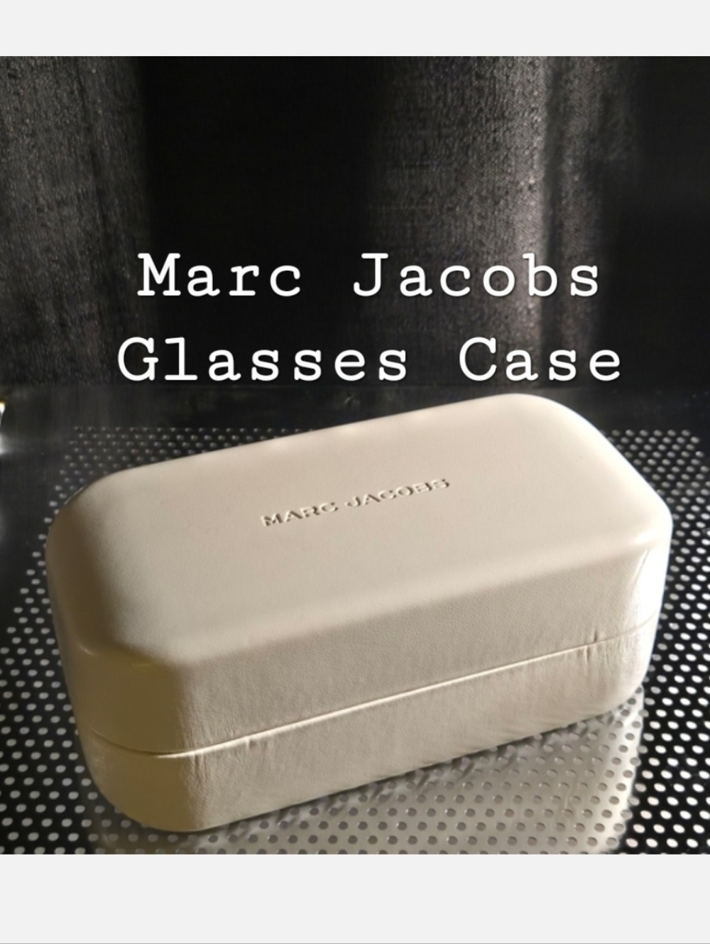 Marc Jacobs White Hardshell Sunglasses Eyeglasses Case Minimalist Designer